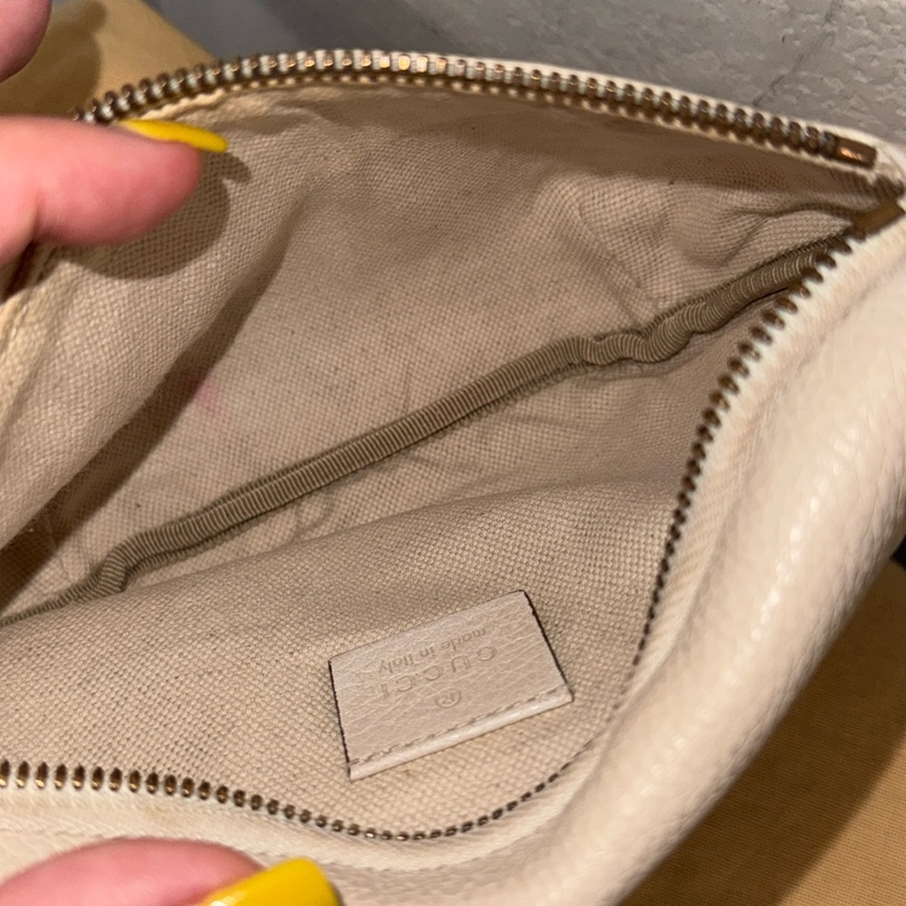 Gucci Grained Calfskin Small Logo Belt Bag eith COA - Picture 11 of 16